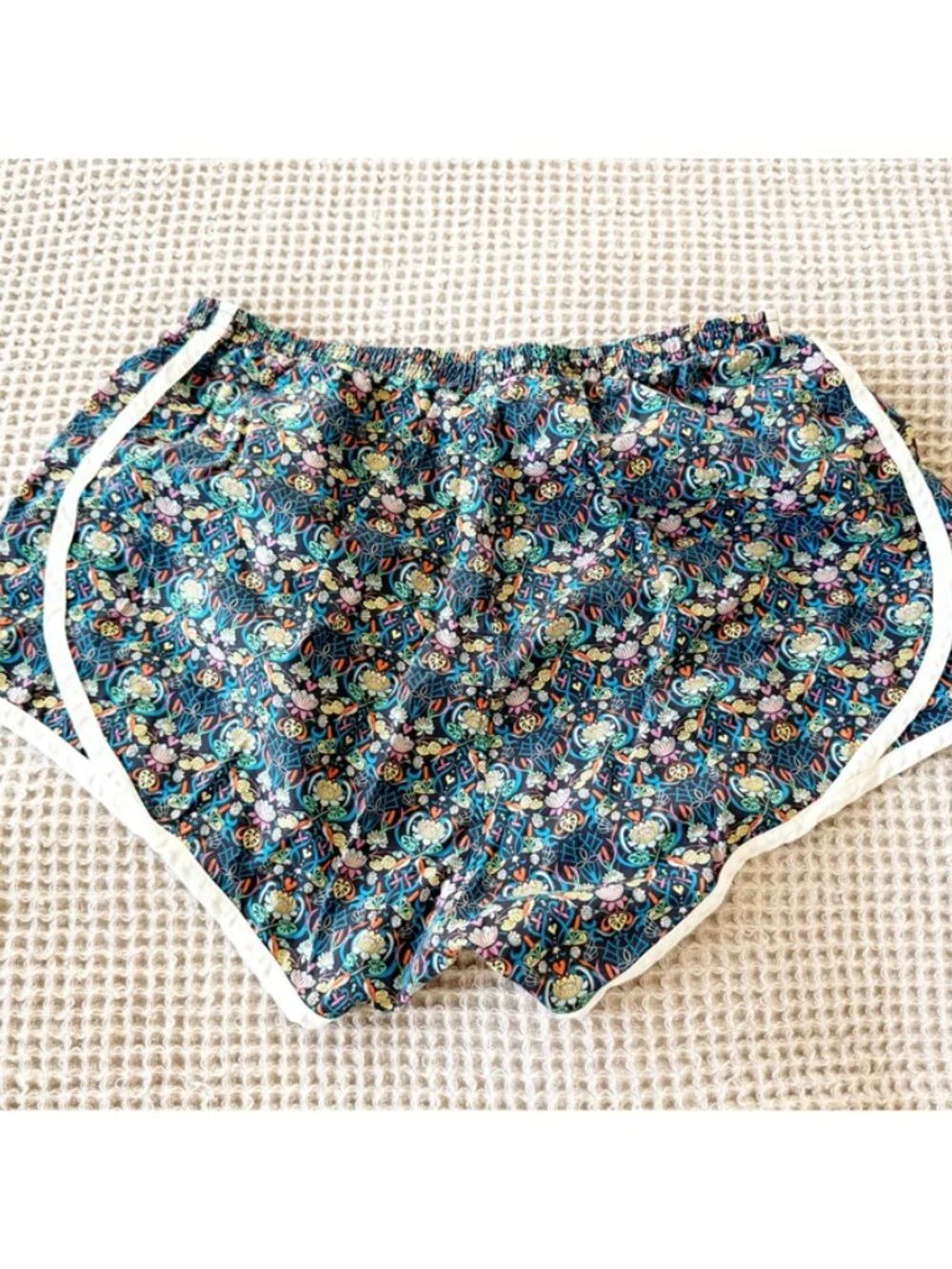 ANN MASHBURN TRACK SHORT Blue Floral Liberty Fabric M - Picture 2 of 6